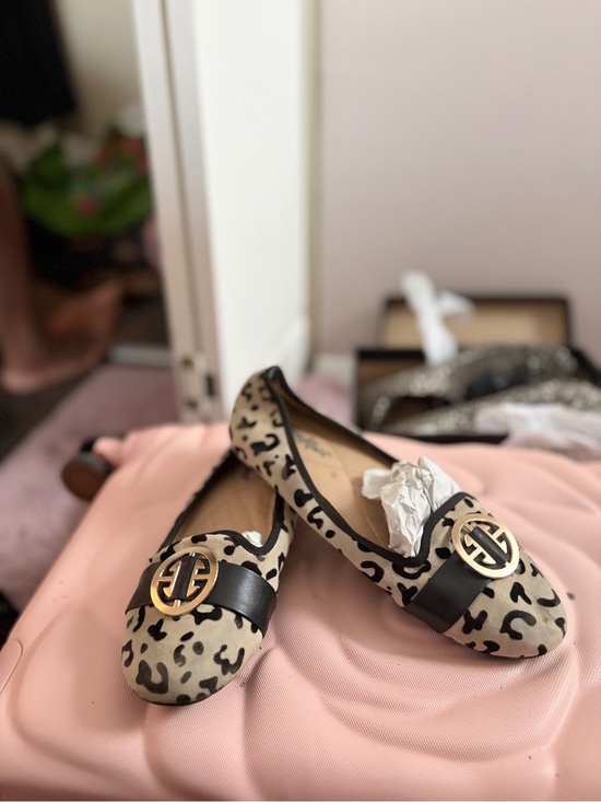 Shoes - Unbranded Leopard Print Ballet Flats with Gold Emblem - Beige/Black
